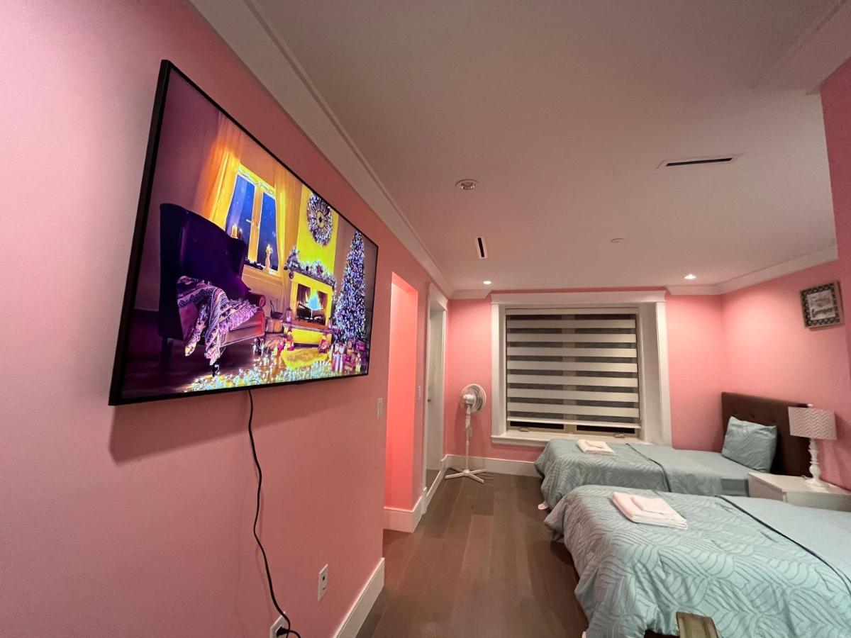 Milano Luxury Suites แวนคูเวอร์ ภายนอก รูปภาพ